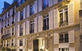 Le Saint Hotel Paris